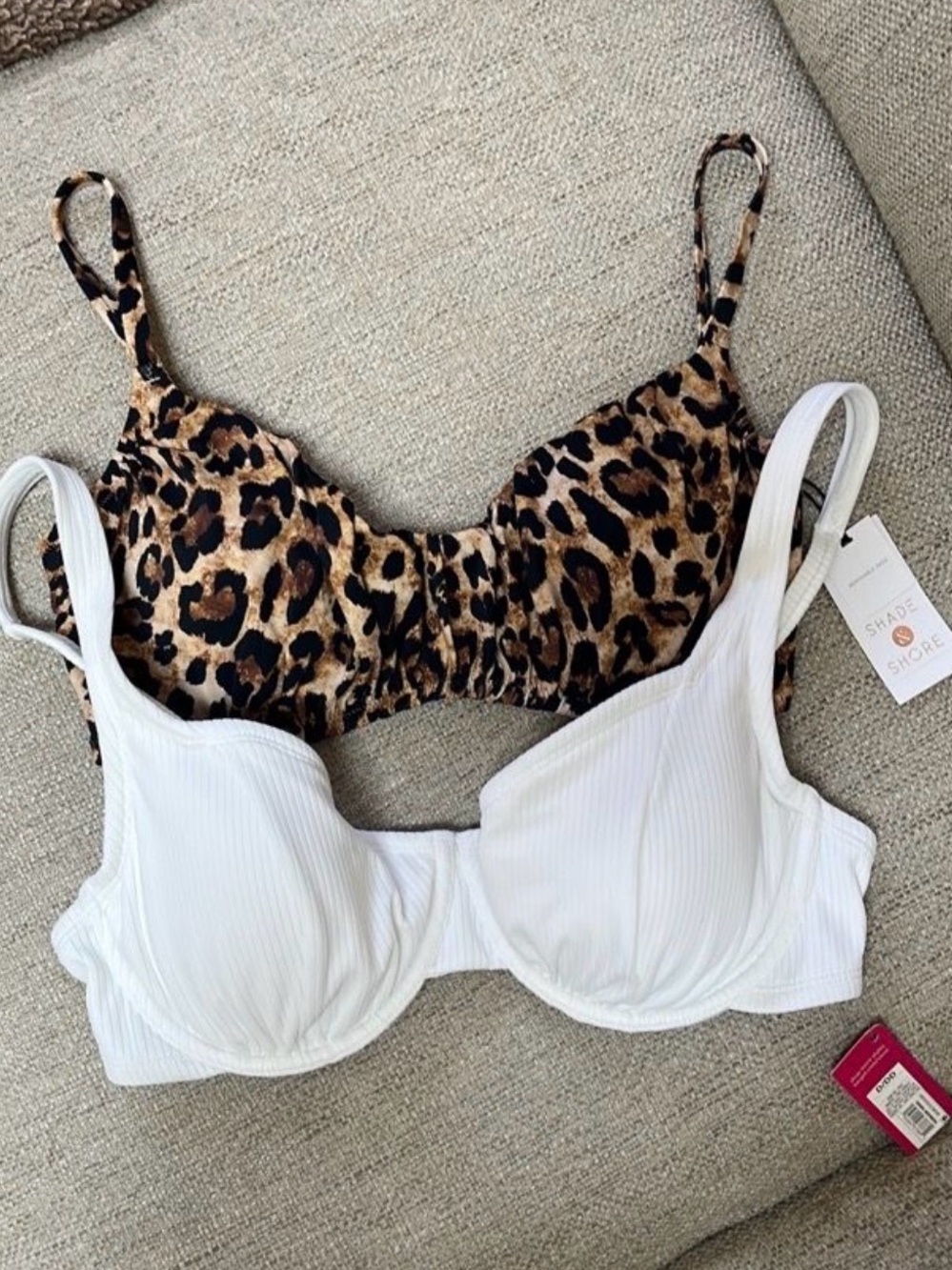 Shade & Shore / Xhilaration Leopard Print and White Ribbed Bikini Tops D-DD